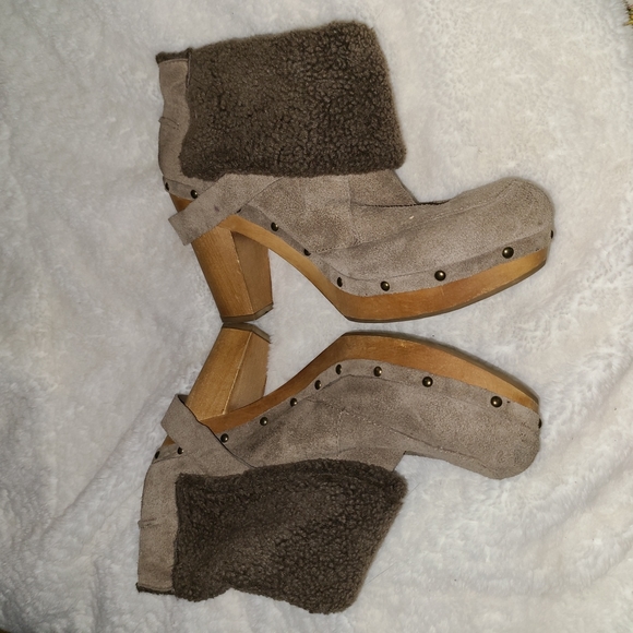 Nine West Size 10 Tan Suede Leather Ankle Booties - Picture 3 of 6